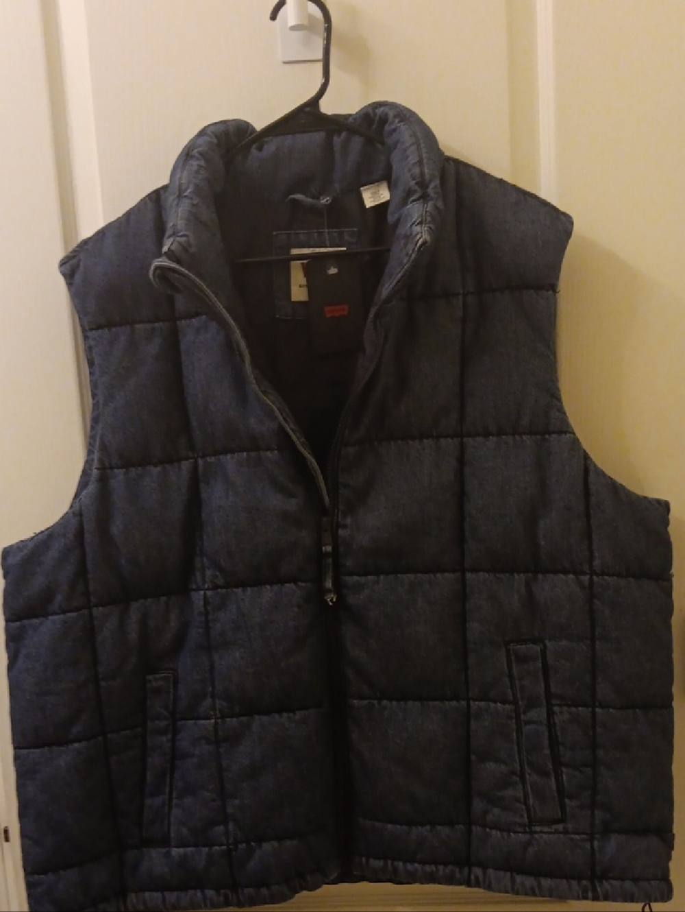 Levi's Navy Quilted Puffer Vest